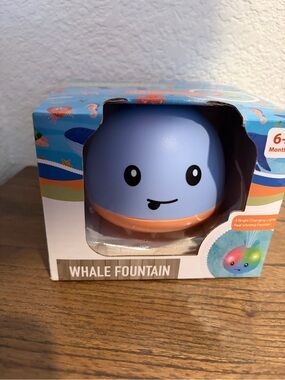 Whale Fountain Bath Toy - Blue with Orange Trim